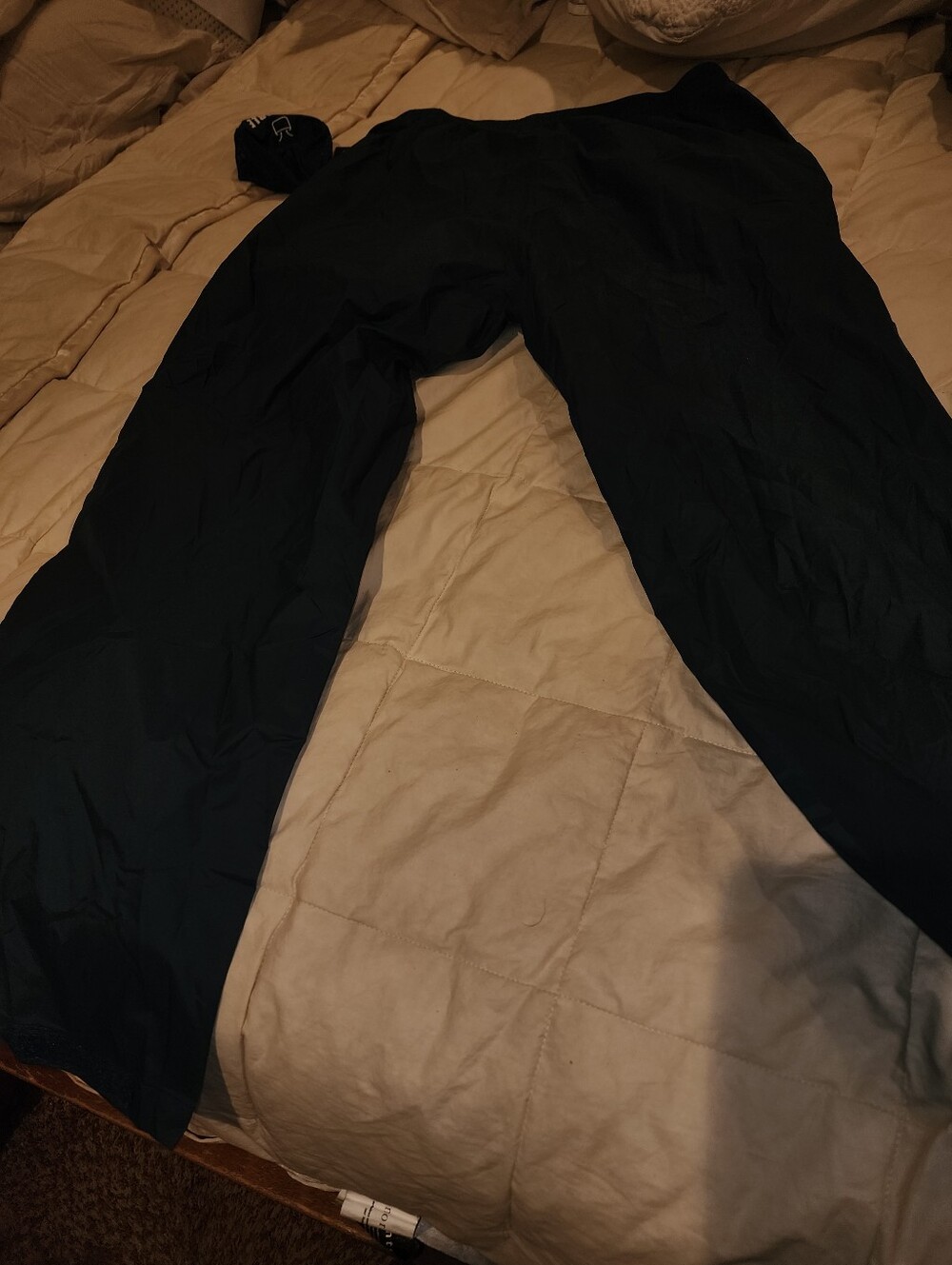 Womans Med Lightweight Waterproof Hiking Pants With Fold Up Pouch 33,000ft - Picture 2 of 6